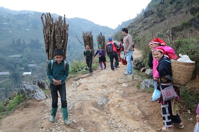 A Glimpse Of Sapa Motorbike Tour Off the Beaten Path 4,5 Hours - Pickup timing in Sapa: plan around 8:00 or 12:00