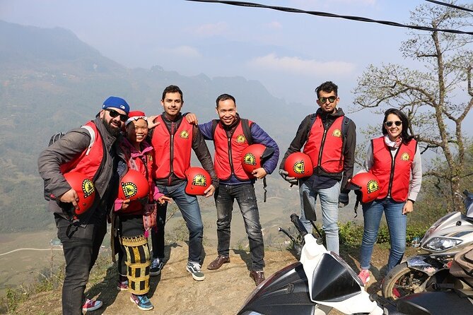 A Glimpse Of Sapa Motorbike Tour Off the Beaten Path 4,5 Hours - O Quy Ho Mountain Pass: the viewpoint hit without a long hike
