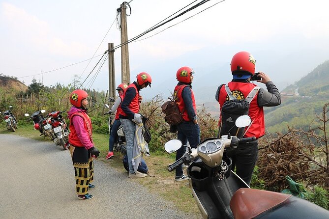 A Glimpse Of Sapa Motorbike Tour Off the Beaten Path 4,5 Hours - Stop 1 in Sapa: brief, safety talk, then you roll out