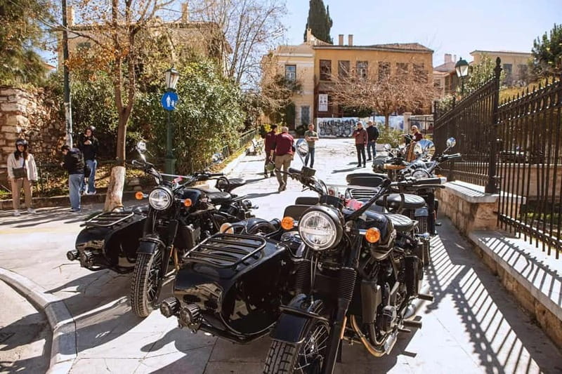 Acropolis of Athens: 60′ Tour in a Vintage Motorcycle - The Acropolis photo stop: how to use your 15 minutes