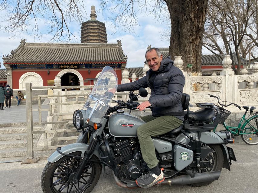 Beijing: 4 hours Discover City by Sidecar - Niujie Street: pass-by snapshots with a different neighborhood character