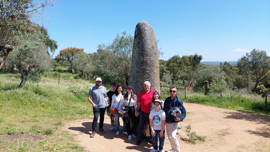 Évora Unforgetable Sidecar Tour - The old-city walk: cork shops, craft spaces, and what to look for