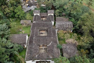 From Sa Pa: 4 Day Ha Giang Loop Guided Motorbike Tour With Rider - Day 1: From Sapa to Hà Giang City (Yes, You Start Late)