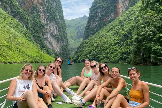 From Sa Pa: 4 Day Ha Giang Loop Guided Motorbike Tour With Rider - Day 4: Du Gia Waterfall, Du Già Market, and a Dao Homestay in Nậm Đăm
