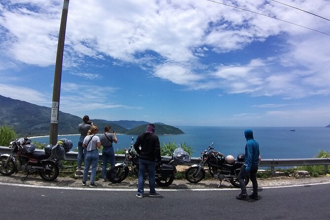 HAI VAN PASS MOTORBIKE TOUR - Top Gear Experience - Lang Co Beach: Seafood Lunch Time With Ocean Air Nearby