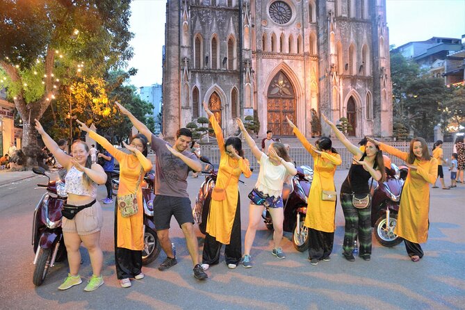 Hanoi Motorbike Tour Led By Women: Hanoi Motorbike Food Tours - Long Bien Bridge and Bánh Cuốn: Where the Night Starts