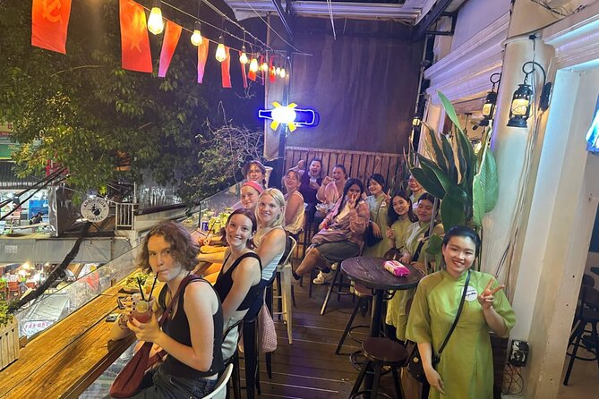 Ho Chi Minh City: Motorbike Street Food Tour with 12 Tastings - The guide experience: why Lucas-level hosting matters