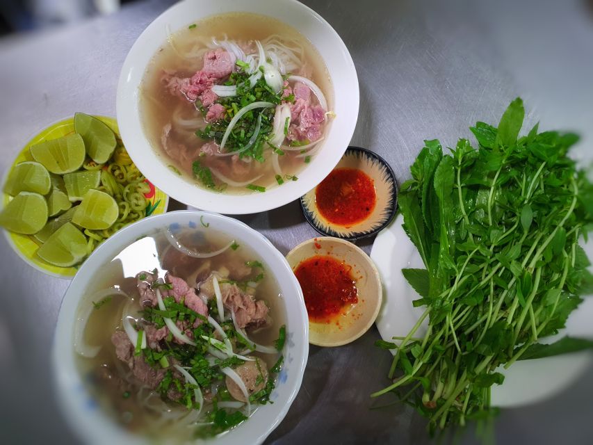 Ho Chi Minh City: Street Food and Sightseeing by Motorbike - The Flower Market Stop: A Quick Lesson in City Rhythm