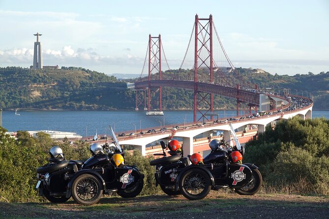 Lisbon El Cristo-Rei - Private Vintage Sidecar Tour - The Route Logic: From Lisbon Streets to the Tagus Viewpoint Push