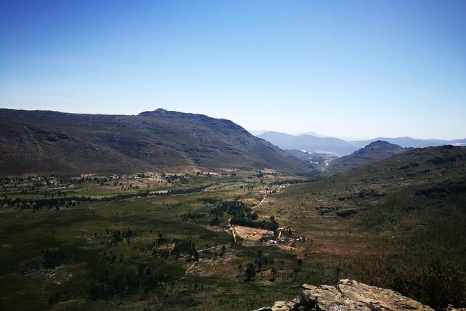 Motorbike adventures on a dual purpose motorbike in the Garden Route and Karoo. - Stops, pacing, and what you’re likely to do all day