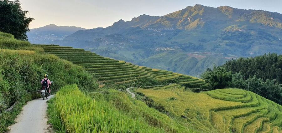 Sa Pa: Guided Motorbike Tour to Ethnic Villages with Lunch - Guides matter: English support and explanations that go beyond signage