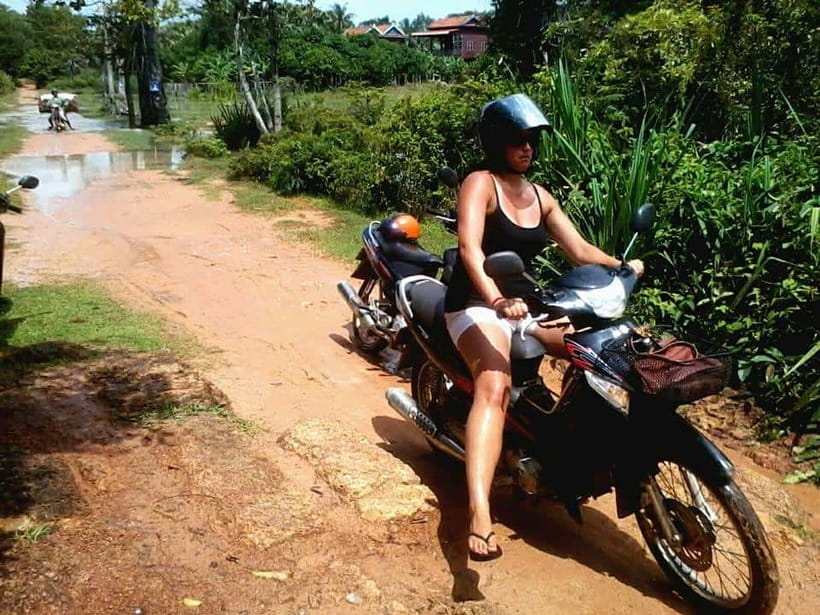 Siem Reap: 3-Hour Ancient Trails Motorbike Tour - Bike training and safety: the confidence-builder you’re actually paying for