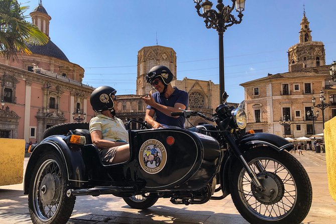Valencia Highlights on a Vintage Sidecar with local driver - The 2.5–3 Hour Loop That Links Old Town, the Port, and the Beach
