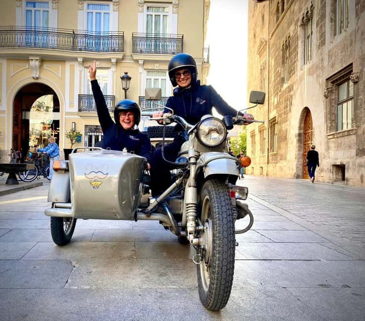 Valencia: The Highlights Tour in Vintage Sidecar - The ride plan: Old City highlights to the shoreline