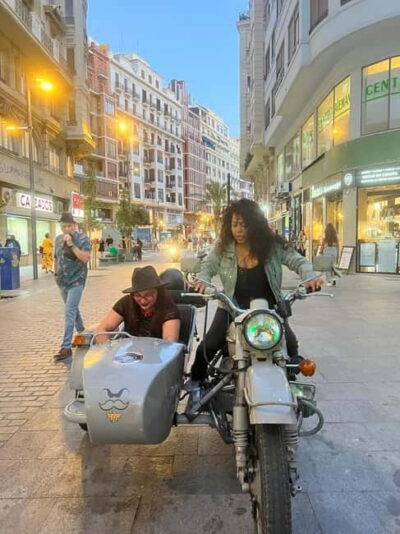 Valencia: The Highlights Tour in Vintage Sidecar - From Hotel Pick-Up to the Beach Line: How the Route Flows