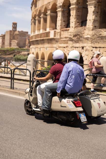 Vespa Sidecar Tour: Highlights of Rome - Pantheon: The Oculus Light Trick You’ll Remember