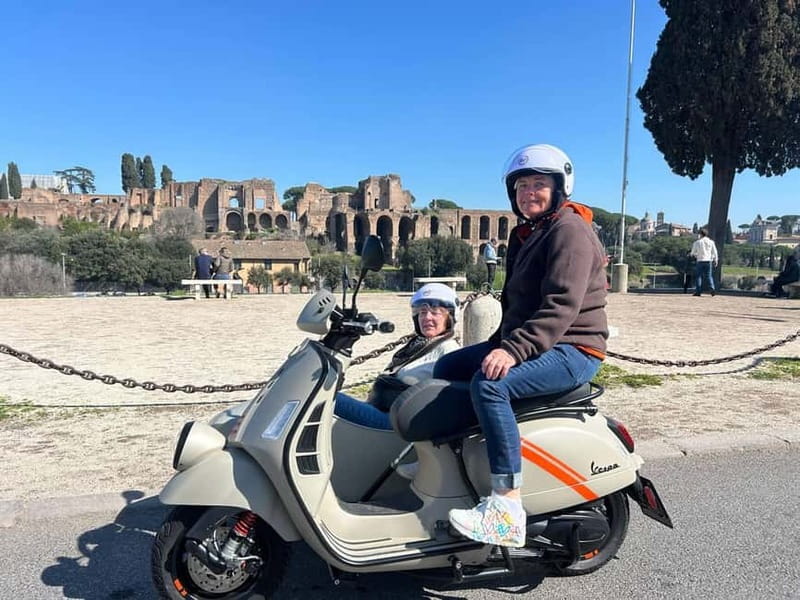 Vespa Sidecar Tour: Rome by Night - Pantheon Stop: The Dome’s Oculus Trick at Night